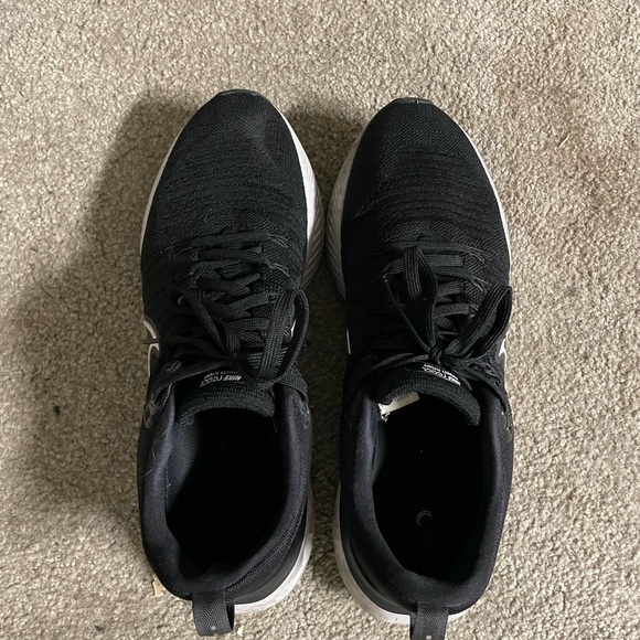 Nike infinity react running shoes size 13 men’s - Picture 5 of 6